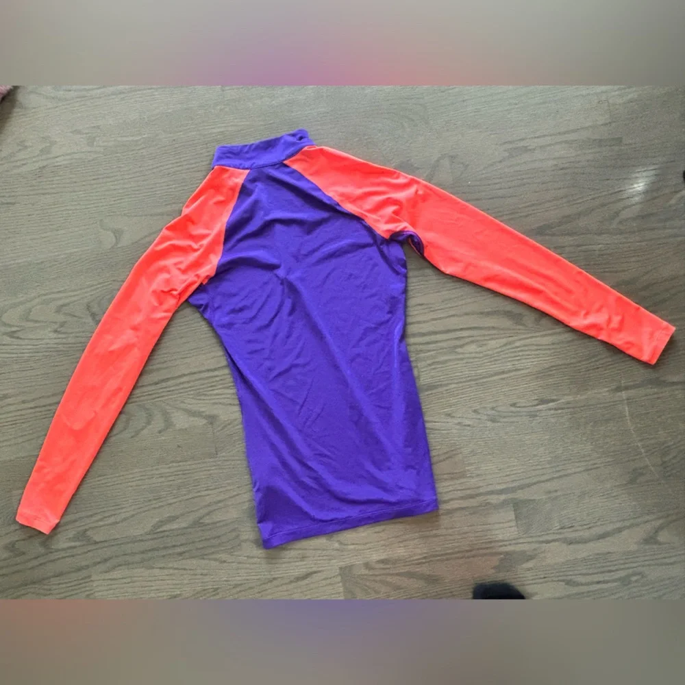 NIKE Pro dri-fit fitted 1/4 zip pullover purple orange women’s size small